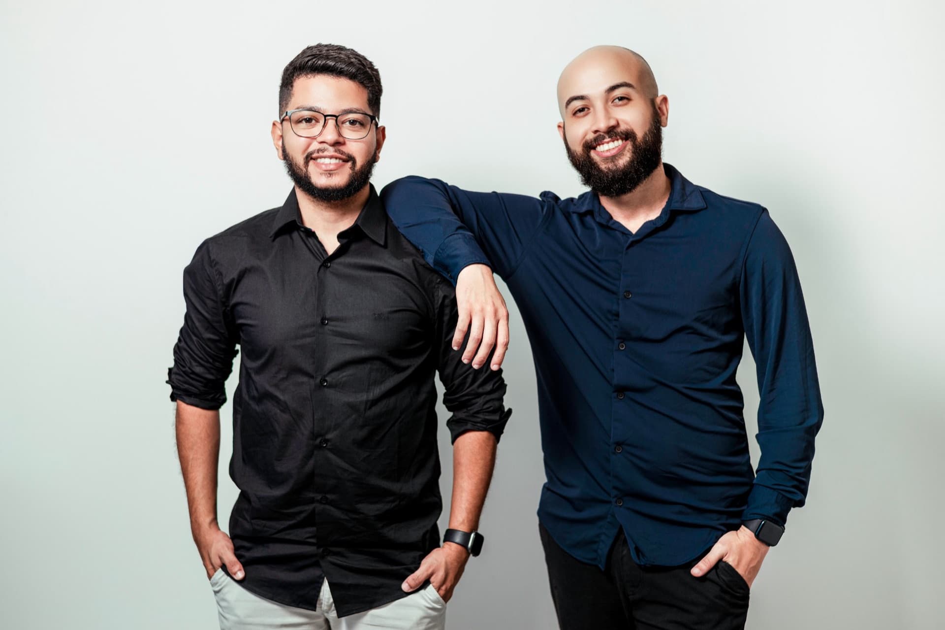 Os dois fundadores da Novak